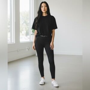 Fabletics- Large- Seamless- Legging- Black 7/8